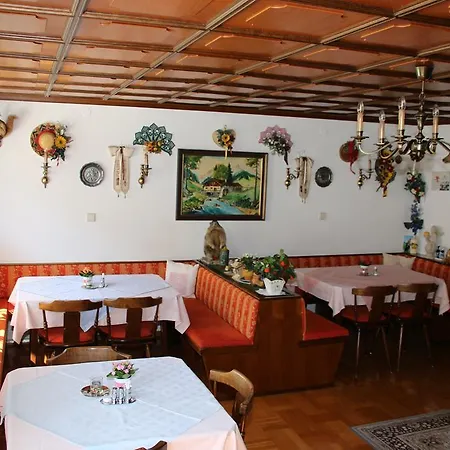 Couette-café Haus Dorfer Mariapfarr