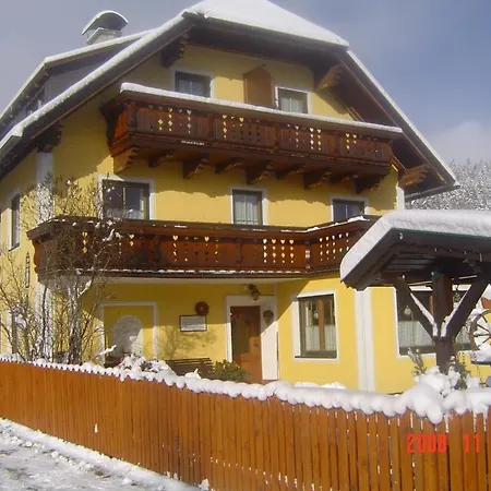 Haus Dorfer 3* Mariapfarr
