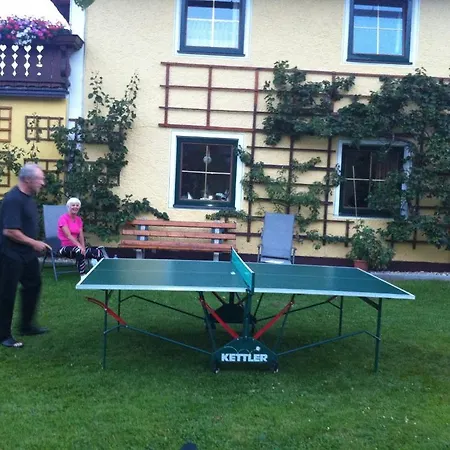 Haus Dorfer Couette-café Mariapfarr