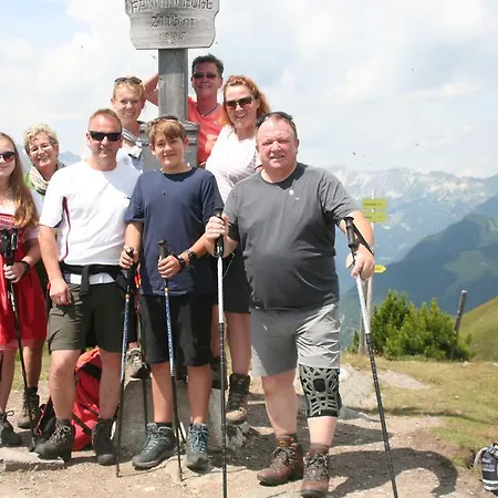 Bed & Breakfast Haus Dorfer 3*