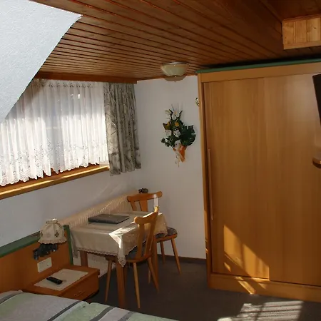 Haus Dorfer 3* Mariapfarr