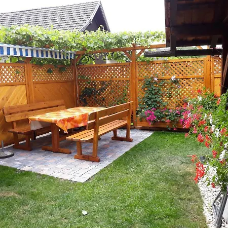 Haus Dorfer 3* Mariapfarr