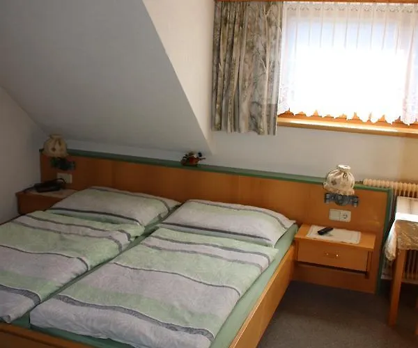 ベッド・アンド・ブレックファスト Haus Dorfer マリアプファル